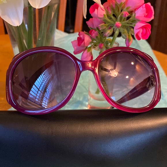 Just Cavalli Gorgeous Shiny DarkRed LogoFramesGraduatedDarkRedLenses Sunglasses - Picture 14 of 15